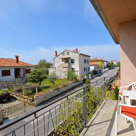 Mirela Apartman Póla