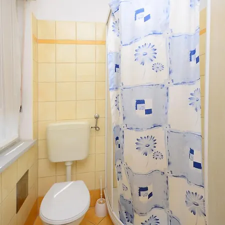 Mirela Apartman