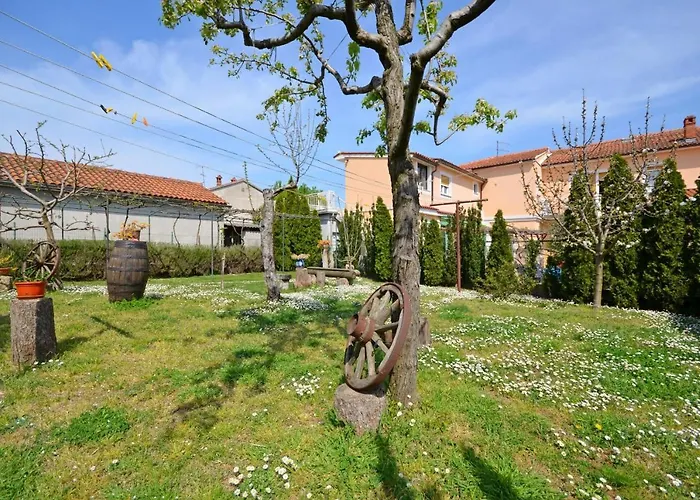 Apartment Mirela Pula